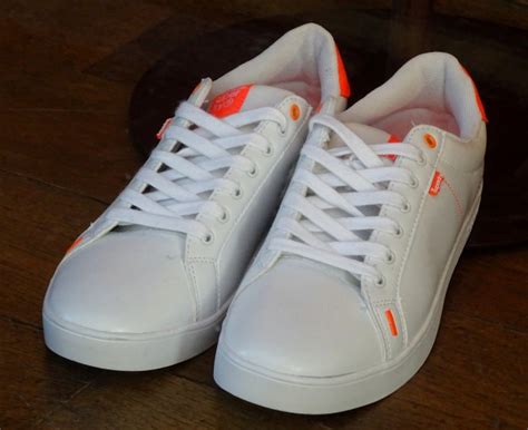 White Shoes 的图像结果