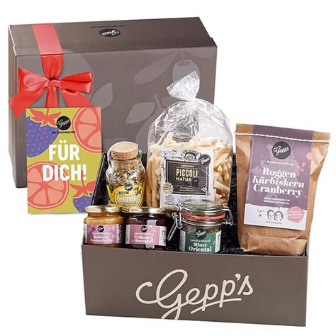 Send Gepp's Feinkost Gift Box Online - GAL22-103110 | Giftalove