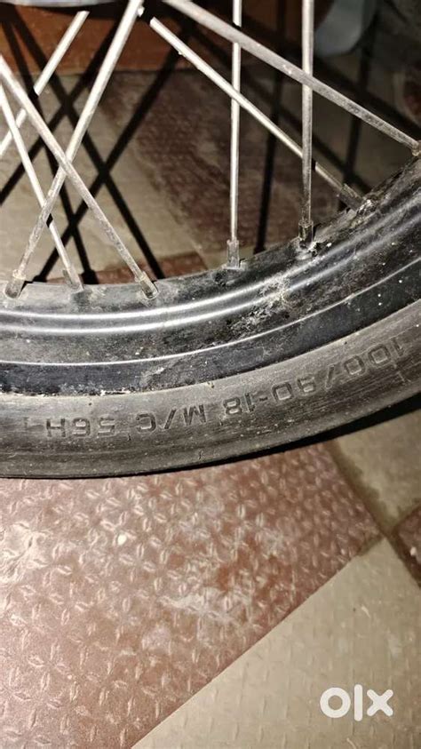 Royal Enfield Interceptor/GT spoke rims with Pirelli Tyre - Spare Parts ...