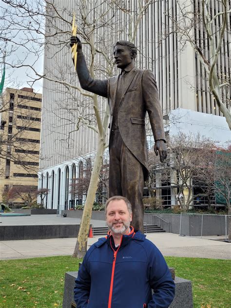 Earthquake Machine 的图像结果