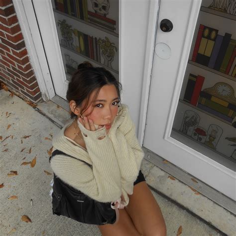 Elle | fall-lalala 🍂🧸 | Instagram