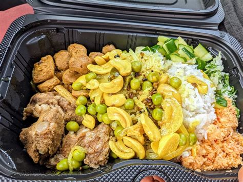 It's Sunday, Sri Lankan Day Again!