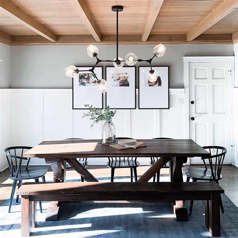 29 Ceiling Trim Ideas that Make a Statement