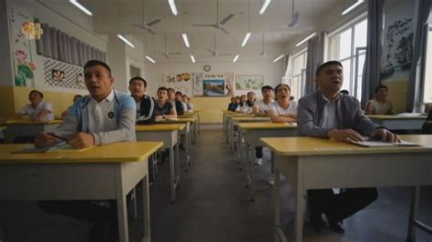 澳洲電視台播出新疆再教育營專題報道 | Now 新聞