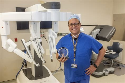 Monument Health Surgeon Performs 1,500th Surgery Using Da Vinci Robotic ...