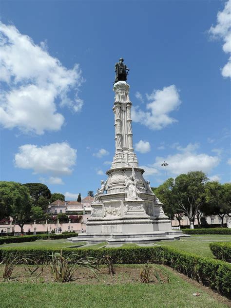 AFONSO DE ALBUQUERQUE SQUARE - All You Need to Know BEFORE You Go 2026 ...