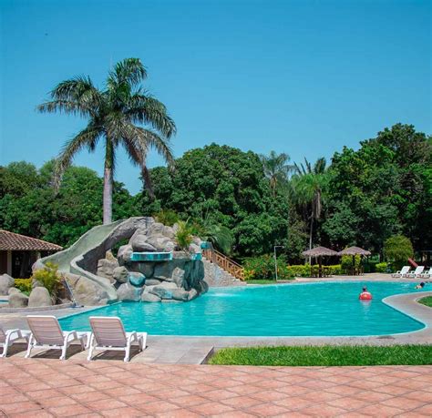HOTEL ON VACATION LA HACIENDA (Warnes) - Hotel Reviews & Photos ...