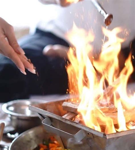 Deepika Padukone and Ranveer Singh's luxurious Rs 119 Crore apartment ...