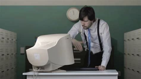 Man Destroys Computer Vimeo 的图像结果