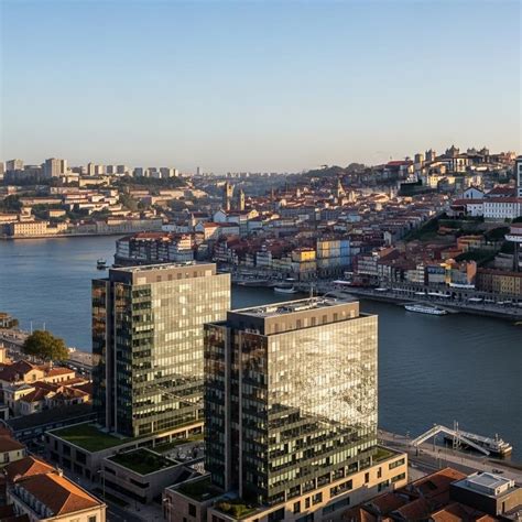 Portugal’s 40 Years in EU: Modern Roads, Education & Exports