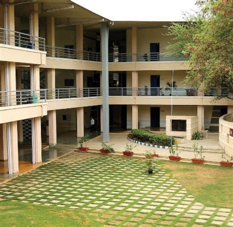 Indian CONSTRUCTION INDUSTRY and SKILL DEVELOPMENT - India's Most Read ...