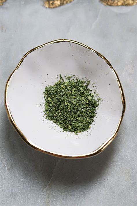 What Is Kasuri Methi + Easy DIY Recipe - Some Indian Girl
