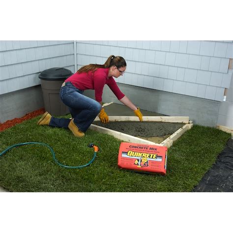 Rezultat imagine pentru Using Quikrete Fast Setting Concrete