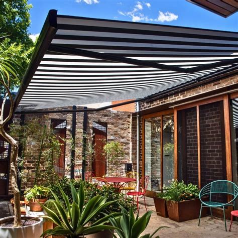 Built In Blinds Vs External Awnings Pros And Cons