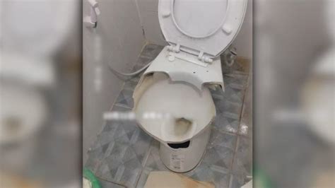 危险！女子蹲马桶上厕所马桶突然“炸”了_凤凰网视频_凤凰网
