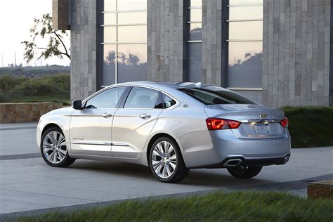2016 Chevrolet Impala Image. Photo 5 of 17