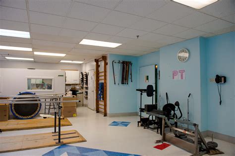 rehab gym 6 - The Riverside Premier Rehabilitation & Healing Center