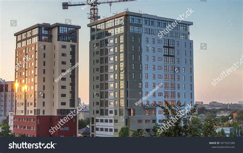 Building Construction Timelapse 的图像结果