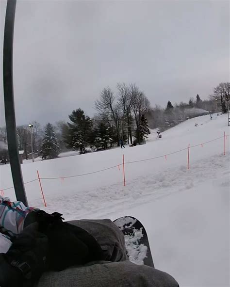 Danielle Werts | IFBB Wellness Pro | mentally at the beach, physically on the slopes ...