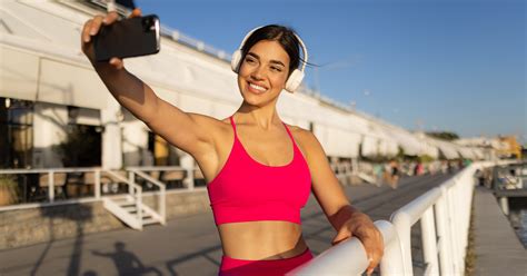 What Is Body Checking on TikTok? | PS Fitness