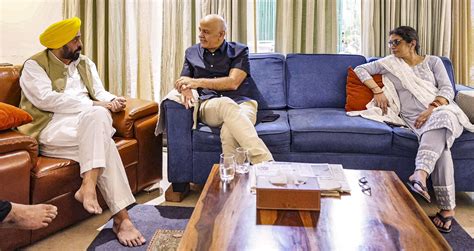 Sisodia got justice by breaking 'shackles of dictatorship', says Mann ...