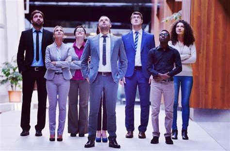 People Standing in Open Group 的图像结果