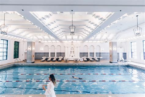 Hotels Downtown Chicago with Indoor Pool | InterContinental Magnificent ...
