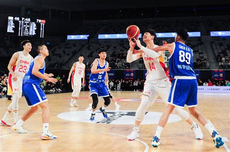 中国男篮公布2019男篮世界杯12人大名单--体育--人民网