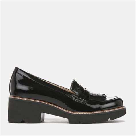 Learn | Naturalizer.com