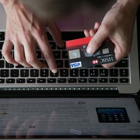 The Fastest Way To Pay Off Credit Card Debt - Finance Tips