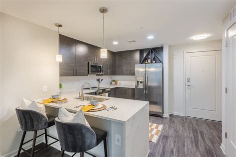 Gallery | Charlotte NC Luxury Apartments for Rent | The Reed