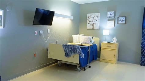 South Pointe Rehabilitation and Care Center - MGM Healthcare