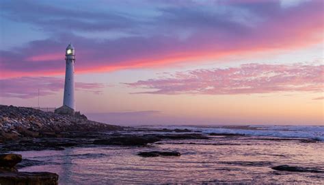 The Local Store Kommetjie Cape Town 的图像结果