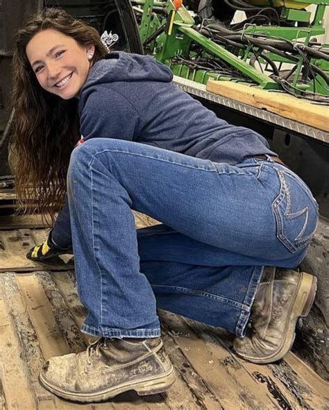 Farm Booty : r/LauraFarmsNSFW