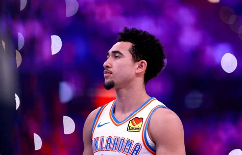 Thunder vs Bucks channel tonight, time, TV, streaming, NBA injury report