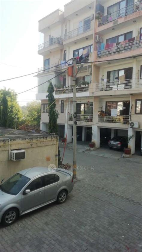 Rail Kunj Apartments in Alaknanda, delhi | Flats for Sale & Rent | NoBroker