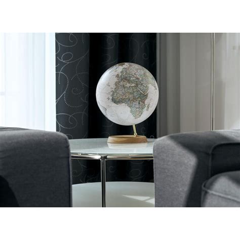 National Geographic Globe 的图像结果