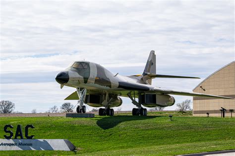 【领会精神有红包】中流砥柱 - 特约评论