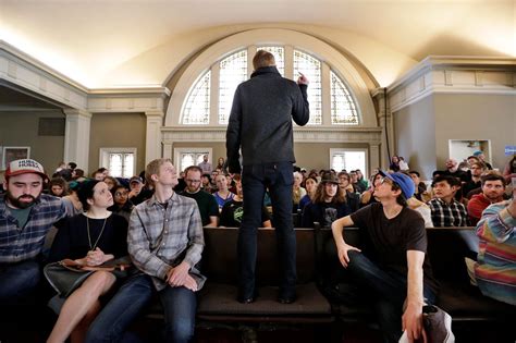 Presidential primary vs. caucus: WA Democrats will decide this weekend ...