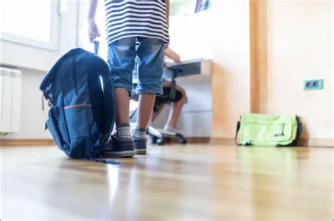 Heavy School Bag 的图像结果