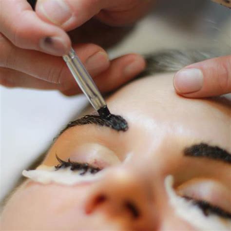 Bleach Parlour in Lahore, Face Hand Bleach Price in Parlour Lahore DHA ...