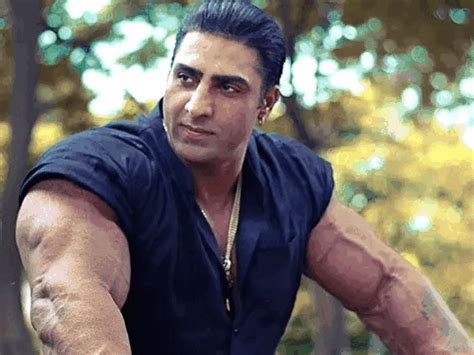 Family suspects foul play in Varinder Ghuman's death | Bhaskar English