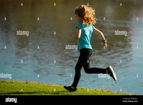 Running Children 的图像结果