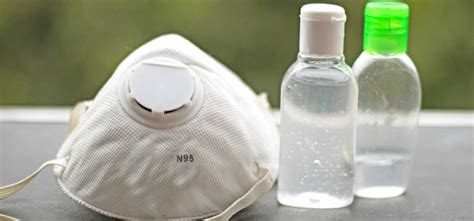 How To Be Careful While Using Hand Sanitisers In Kitchen