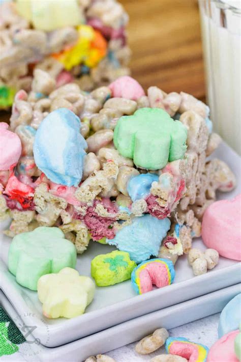 Lucky Charms Marshmallows Treats (4 Ingredients) - Our Zesty Life