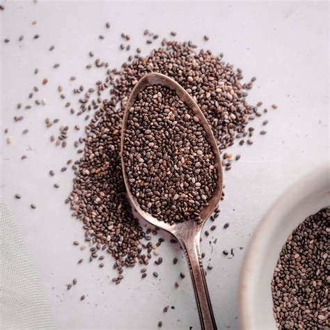 21 Easy Substitutes For Chia Seeds - Raepublic