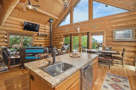 Expert-Approved Log Cabin Lighting Ideas to Transform Your Space with ...