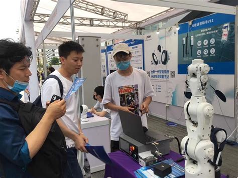 中国·上海第四届青少年人工智能创新大赛开赛！参赛组别从幼儿园到大学_腾讯新闻