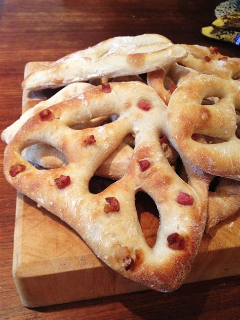 fougasse aux lardons