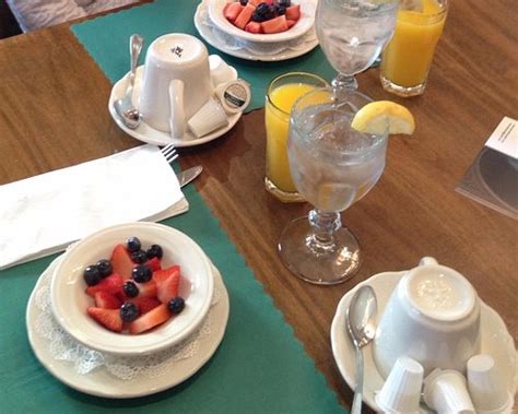 THE HAMMEL HOUSE INN AND RESTAURANT (Waynesville) - Inn Reviews ...
